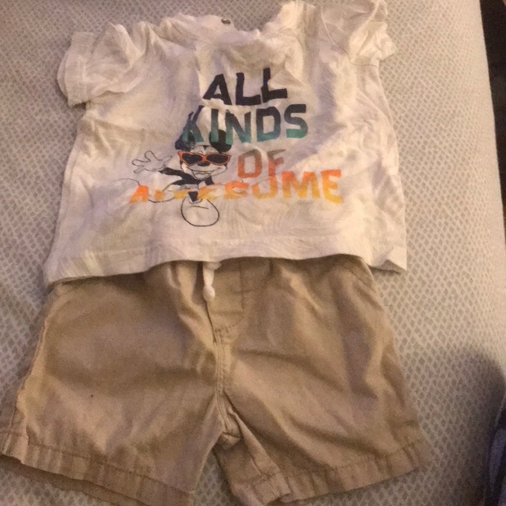 Mickey shirt with shorts